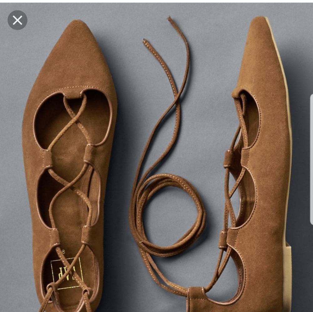 Gap suede lace up flats